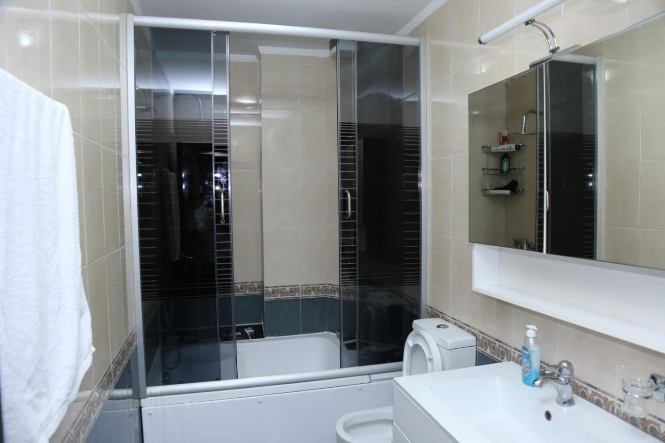 Ergi'S Host Apartment تيرانا المظهر الخارجي الصورة